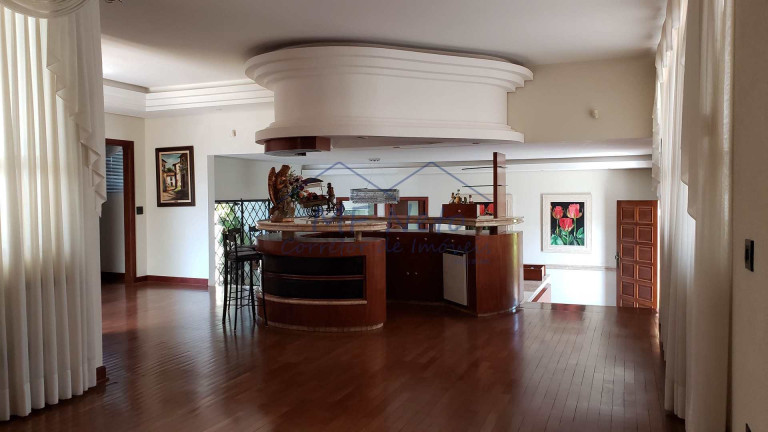 Imagem Casa com 4 Quartos à Venda, 1.320 m² em Centro - Pirassununga