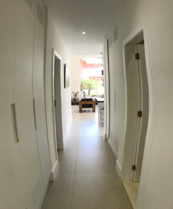 Imagem Casa com 5 Quartos à Venda, 180 m² em Albuquerque - Teresópolis Imagem Casa com 5 Quartos à Venda, 180 m² em Albuquerque - Teresópolis