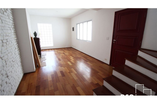 Imagem Casa com 2 Quartos à Venda, em Chácara Santo Antônio (zona Sul) - São Paulo Imagem Casa com 2 Quartos à Venda, em Chácara Santo Antônio (zona Sul) - São Paulo