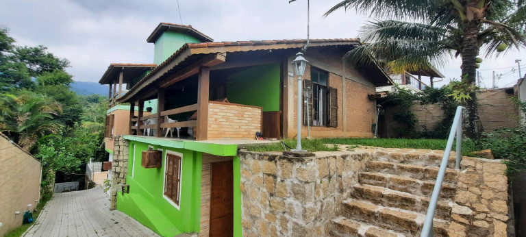 Imagem Casa com 6 Quartos à Venda, 500 m² em Barra Velha - Ilhabela Imagem Casa com 6 Quartos à Venda, 500 m² em Barra Velha - Ilhabela