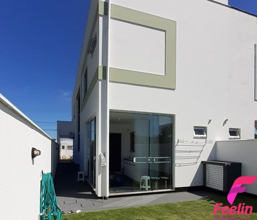 Imagem Casa com 3 Quartos à Venda, 145 m² em Ribeirão Da Ilha - Florianópolis Imagem Casa com 3 Quartos à Venda, 145 m² em Ribeirão Da Ilha - Florianópolis