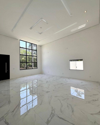 Imagem Casa com 4 Quartos à Venda, 260 m² em Ponta Negra - Manaus