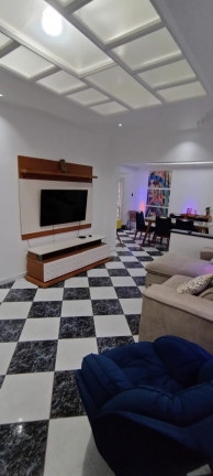 Imagem Sobrado com 3 Quartos à Venda, 240 m² em Maracanã - Praia Grande Imagem Sobrado com 3 Quartos à Venda, 240 m² em Maracanã - Praia Grande
