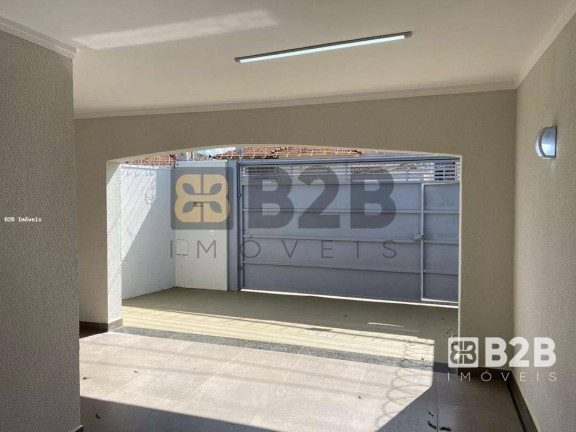 Casa com 3 Quartos à Venda, 141 m² em Vila Gimenes - Bauru