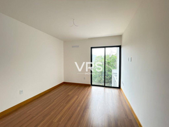 Imagem Casa com 4 Quartos à Venda, 160 m² em Tijuca - Teresópolis Imagem Casa com 4 Quartos à Venda, 160 m² em Tijuca - Teresópolis