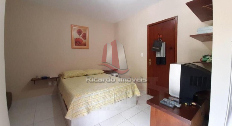 Imagem Imóvel com 2 Quartos à Venda, 80 m² em Peró - Cabo Frio