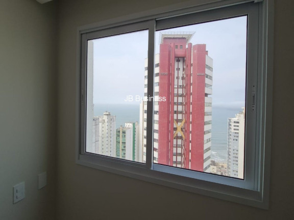 Imagem Imóvel com 4 Quartos à Venda, 131 m² em Centro - Balneário Camboriú