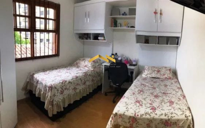 Imagem Casa com 3 Quartos à Venda, 159 m² em Campo Limpo - São Paulo Imagem Casa com 3 Quartos à Venda, 159 m² em Campo Limpo - São Paulo
