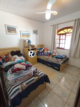 Imagem Casa com 5 Quartos à Venda, 200 m² em Perocao - Guarapari