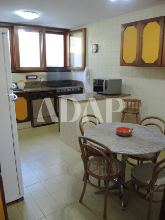 Imagem Casa com 3 Quartos à Venda, 437 m² em Barra Da Tijuca - Rio De Janeiro Imagem Casa com 3 Quartos à Venda, 437 m² em Barra Da Tijuca - Rio De Janeiro