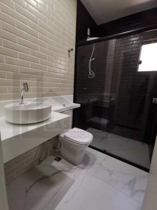 Imagem Casa com 4 Quartos à Venda, em Coqueiro - Belém Imagem Casa com 4 Quartos à Venda, em Coqueiro - Belém