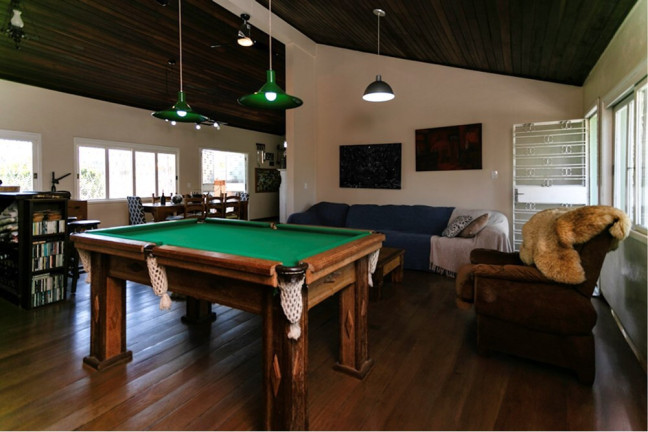 Imagem Casa com 4 Quartos à Venda, 300 m² em Chácara Das Pedras - Porto Alegre