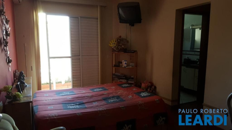 Imagem Sobrado com 3 Quartos à Venda, 221 m² em Vila Assunção - Santo André Imagem Sobrado com 3 Quartos à Venda, 221 m² em Vila Assunção - Santo André