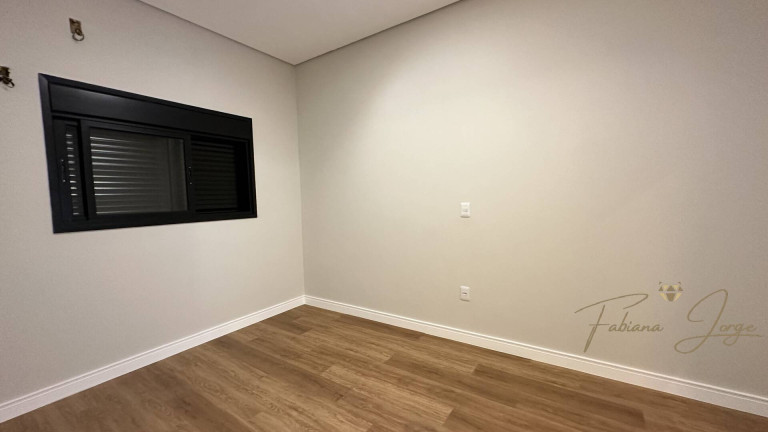 Imagem Casa com 3 Quartos à Venda, 300 m² em Roncáglia - Valinhos Imagem Casa com 3 Quartos à Venda, 300 m² em Roncáglia - Valinhos