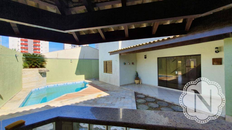 Imagem Sobrado com 4 Quartos à Venda, 230 m² em Centro - Itanhaém Imagem Sobrado com 4 Quartos à Venda, 230 m² em Centro - Itanhaém