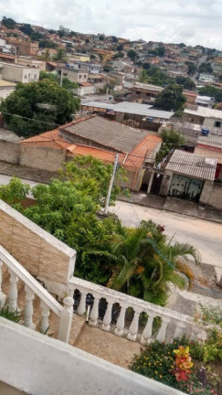 Imagem Casa com 3 Quartos à Venda, 180 m² em Laranjeiras - Betim