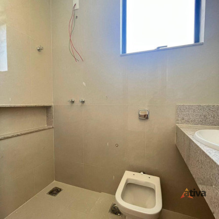Imagem Apartamento com 3 Quartos à Venda, 135 m²