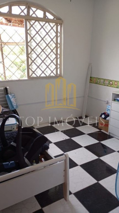 Imagem Chácara com 5 Quartos à Venda, 1.052 m² em Tapanhão - Jambeiro