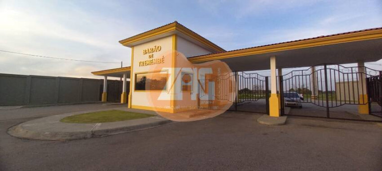 Terreno à Venda, 250 m² em Loteamento Residencial Barão De Tremembé - Tremembé
