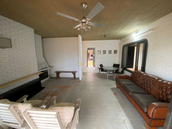 Imagem Casa com 2 Quartos à Venda, 289 m² em Centro - Xangri-lá