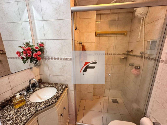 Imagem Apartamento com 2 Quartos à Venda, 80 m² em Centro - Balneário Camboriú