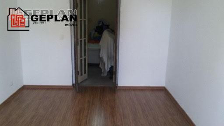Imagem Sobrado com 4 Quartos à Venda, 240 m² em Cambuci - São Paulo Imagem Sobrado com 4 Quartos à Venda, 240 m² em Cambuci - São Paulo