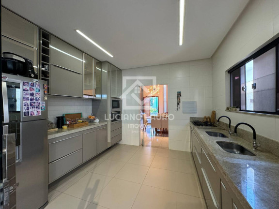 Imagem Casa com 3 Quartos à Venda, 180 m² em Universidade - Vitória Da Conquista