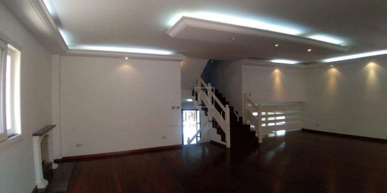 Imagem Casa com 4 Quartos à Venda, 290 m² em Residencial Cinco (alphaville) - Santana De Parnaíba Imagem Casa com 4 Quartos à Venda, 290 m² em Residencial Cinco (alphaville) - Santana De Parnaíba