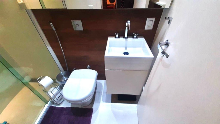Imagem Apartamento com 2 Quartos à Venda, 87 m² em Urca - Rio De Janeiro Imagem Apartamento com 2 Quartos à Venda, 87 m² em Urca - Rio De Janeiro