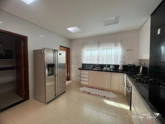 Imagem Casa de Condomínio com 3 Quartos à Venda, 283 m² em Jardins Lisboa - Goiânia
