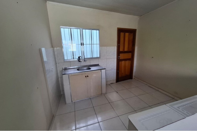 Casa com 2 Quartos para Alugar, 60 m² em Vila Guedes - São Paulo