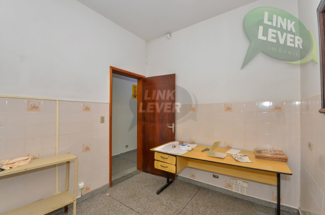 Imagem Casa com 4 Quartos à Venda, 457 m² em Bacacheri - Curitiba