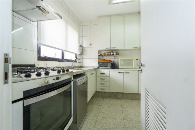 Imagem Apartamento com 4 Quartos à Venda, 201 m² em Moema - São Paulo