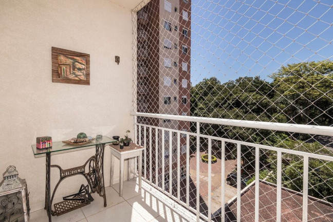 Imagem Imóvel com 3 Quartos à Venda, 76 m² em Jardim Carvalho - Porto Alegre Imagem Imóvel com 3 Quartos à Venda, 76 m² em Jardim Carvalho - Porto Alegre