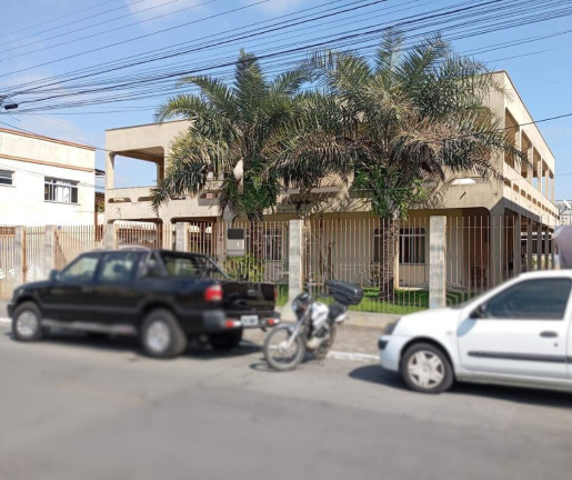 Imagem Casa com 7 Quartos à Venda, 898 m² em São Judas - Itajaí