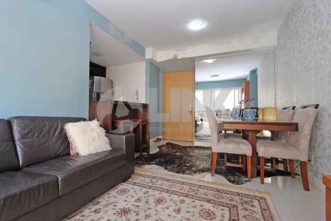 Apartamento com 2 Quartos à Venda, 69 m² em Passo Da Areia - Porto Alegre