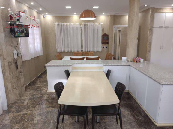 Imagem Casa com 5 Quartos para Alugar, 550 m² em Centro - São Paulo