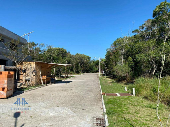 Imagem Terreno à Venda, 396 m² em Campeche - Florianópolis Imagem Terreno à Venda, 396 m² em Campeche - Florianópolis