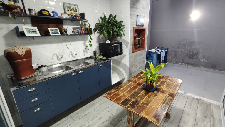 Imagem Casa com 2 Quartos à Venda, 152 m² em Horto Florestal - Sorocaba Imagem Casa com 2 Quartos à Venda, 152 m² em Horto Florestal - Sorocaba