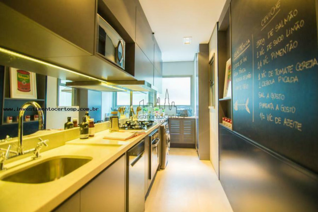 Imagem Apartamento com 2 Quartos à Venda, 70 m² em Sumarezinho - São Paulo