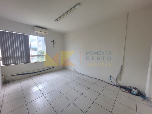 Imagem Ponto Comercial para Alugar, 750 m² em Vila Nova - Blumenau Imagem Ponto Comercial para Alugar, 750 m² em Vila Nova - Blumenau