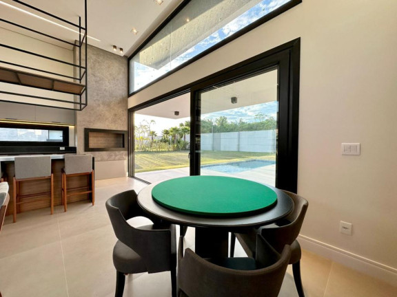Imagem Casa com 4 Quartos à Venda, 244 m² em -- - Capao Da Canoa Imagem Casa com 4 Quartos à Venda, 244 m² em -- - Capao Da Canoa
