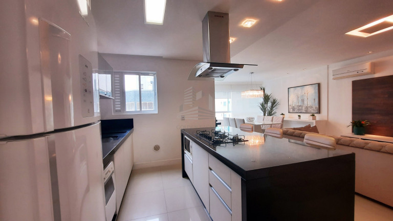 Imagem Apartamento com 3 Quartos à Venda, 256 m² em Centro - Balneário Camboriú