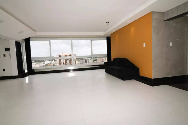 Imagem Apartamento com 3 Quartos à Venda, 134 m² em Moinhos De Vento - Porto Alegre Imagem Apartamento com 3 Quartos à Venda, 134 m² em Moinhos De Vento - Porto Alegre