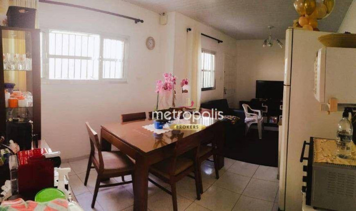 Casa com 2 Quartos à Venda, 200 m² em Vila Curuçá - Santo André