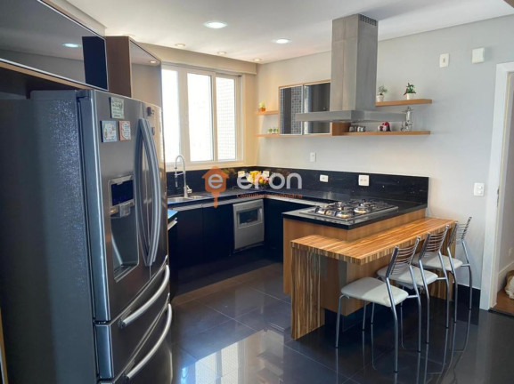 Imagem Apartamento com 4 Quartos à Venda, 298 m²