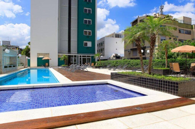 Imagem Apartamento com 2 Quartos à Venda, 87 m² em Passo Da Areia - Porto Alegre