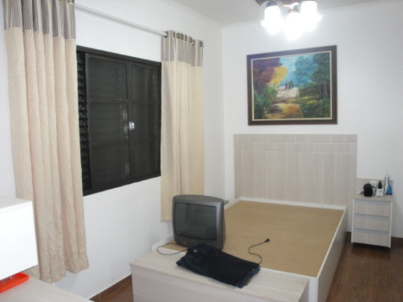 Imagem Casa com 3 Quartos à Venda, 490 m² em Vila Santa Luzia - Bauru