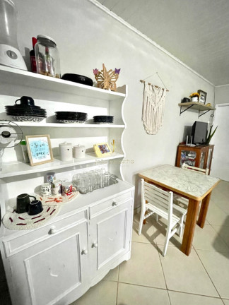 Imagem Casa com 2 Quartos para Temporada, 65 m² em Brejatuba - Guaratuba Imagem Casa com 2 Quartos para Temporada, 65 m² em Brejatuba - Guaratuba