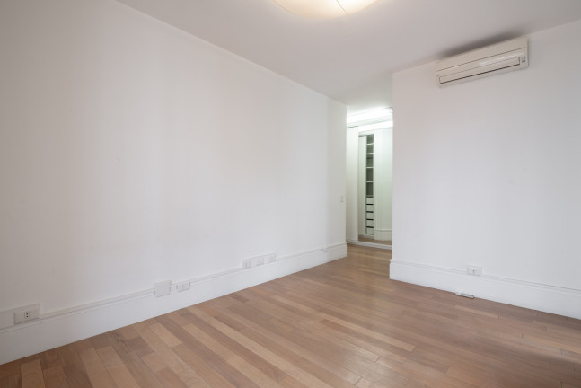 Imagem Imóvel com 4 Quartos à Venda, 260 m² em Vila Nova Conceição - São Paulo Imagem Imóvel com 4 Quartos à Venda, 260 m² em Vila Nova Conceição - São Paulo